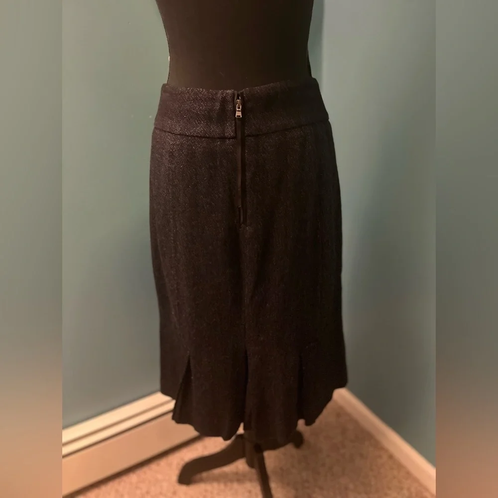 Ann Taylor Wool Blend Gray Skirt Size 12